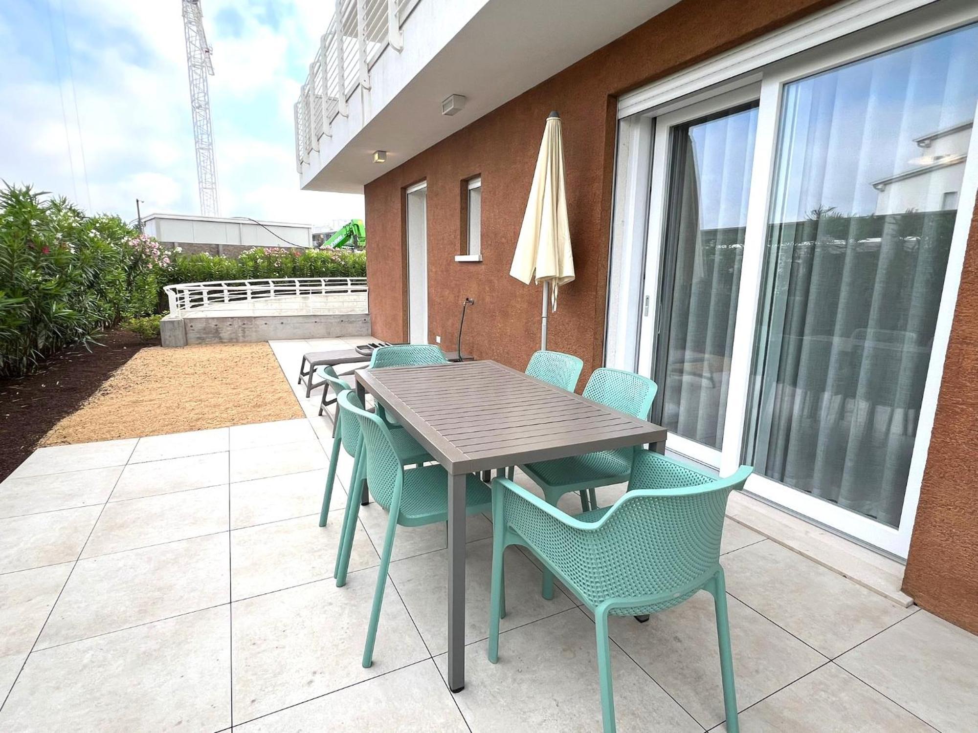 Sun Beach Residence Con Piscina - Piazza Brescia - Adria Holiday Jesolo - Family Apartments Zewnętrze zdjęcie