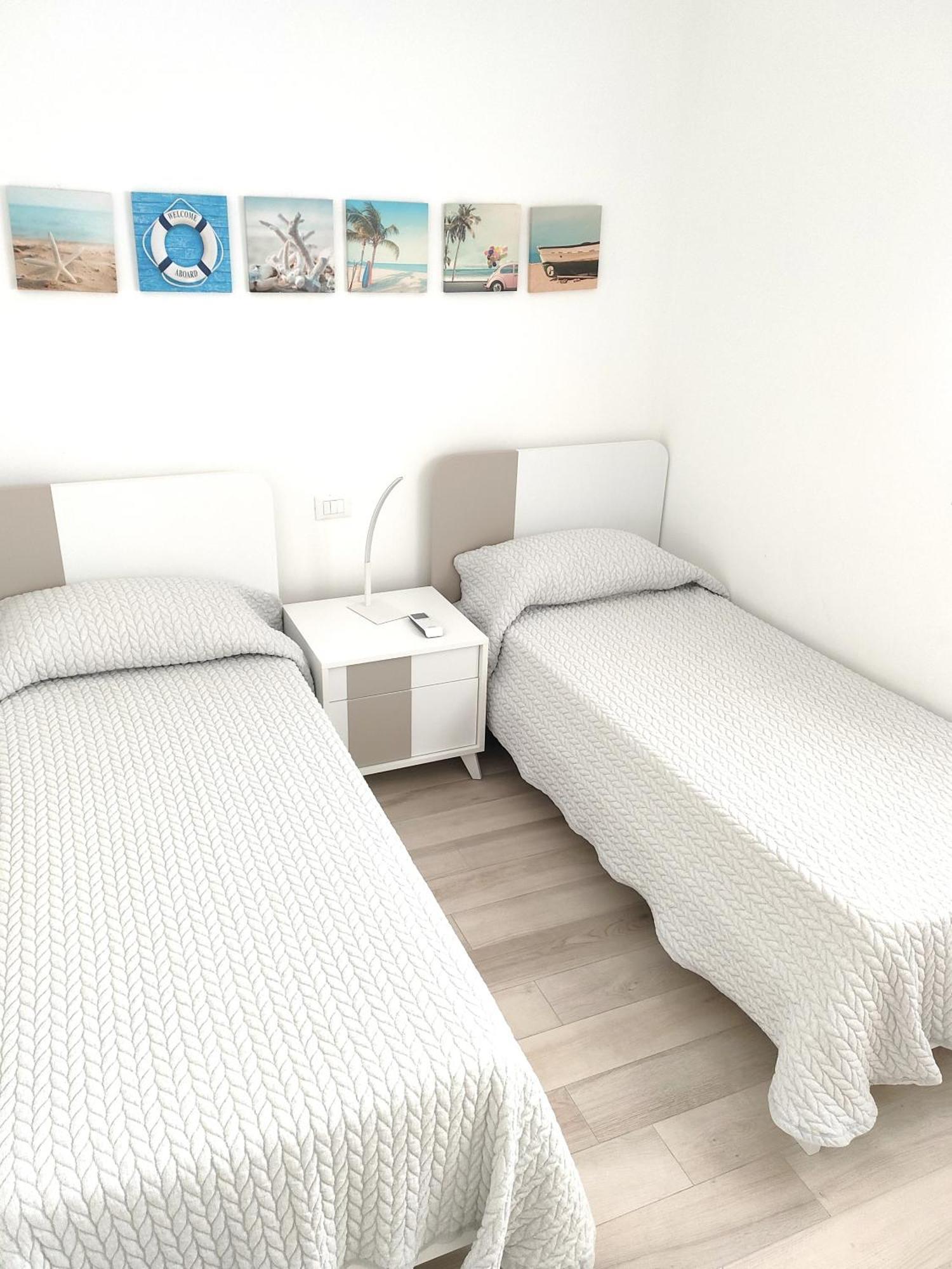 Sun Beach Residence Con Piscina - Piazza Brescia - Adria Holiday Jesolo - Family Apartments Zewnętrze zdjęcie