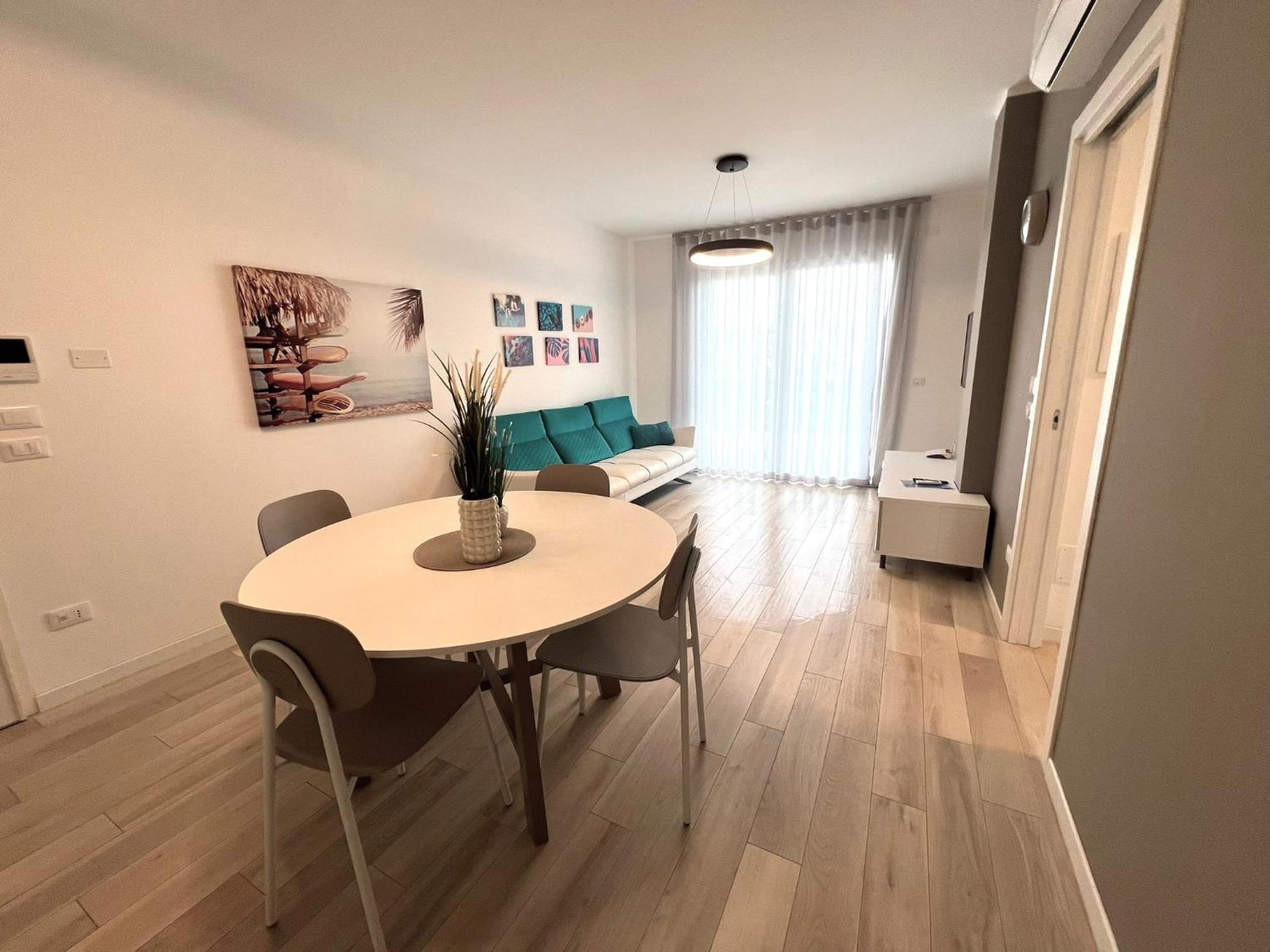 Sun Beach Residence Con Piscina - Piazza Brescia - Adria Holiday Jesolo - Family Apartments Zewnętrze zdjęcie