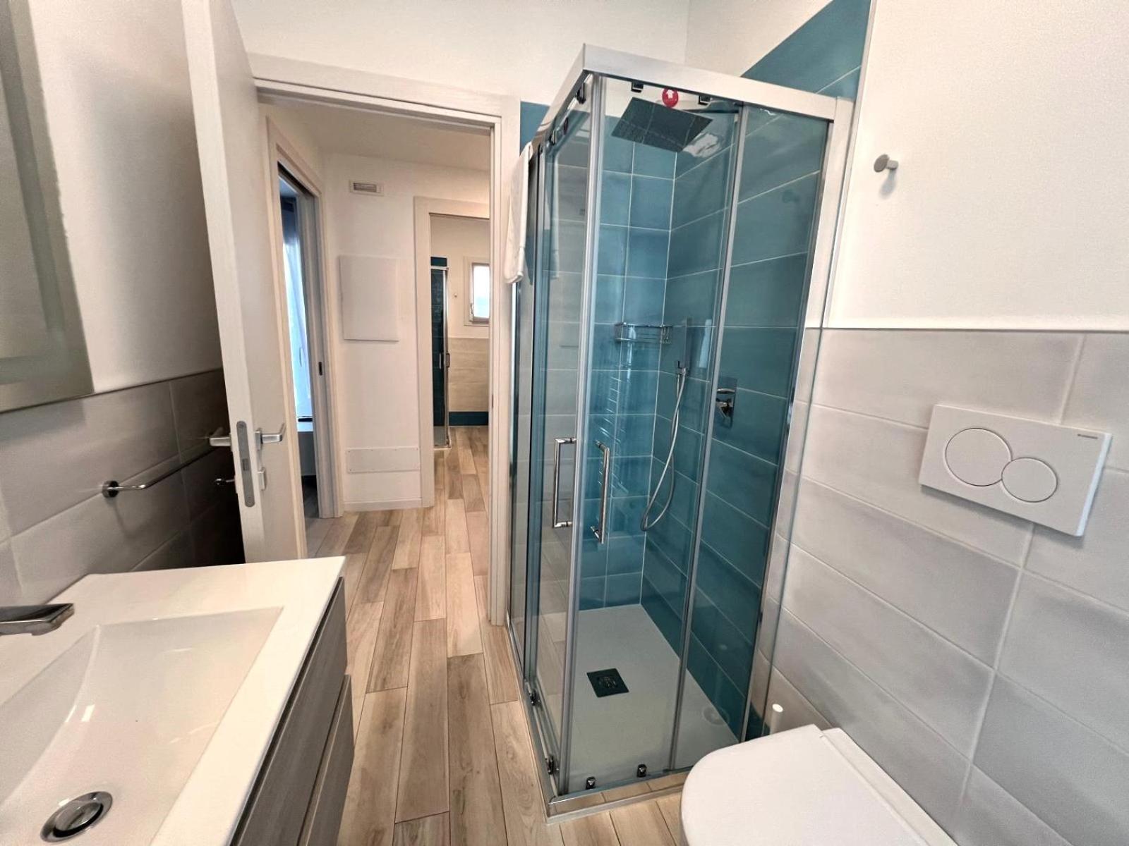Sun Beach Residence Con Piscina - Piazza Brescia - Adria Holiday Jesolo - Family Apartments Pokój zdjęcie